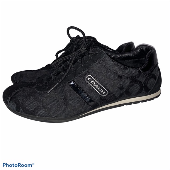 black coach tennis shoes